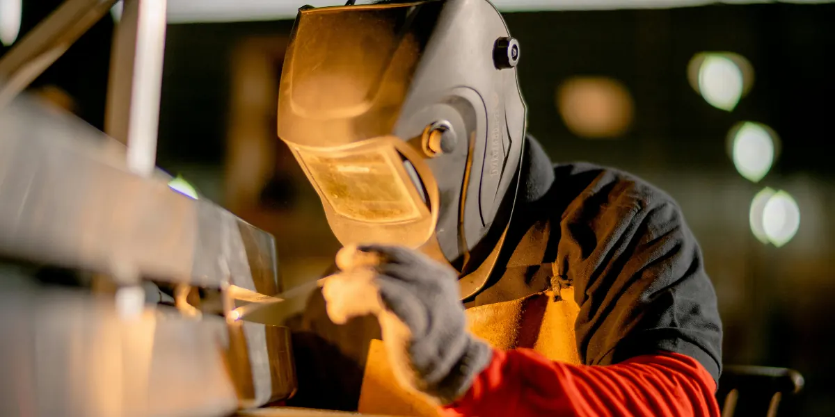 How Long Does a Welding Technology Program Take in Florida?