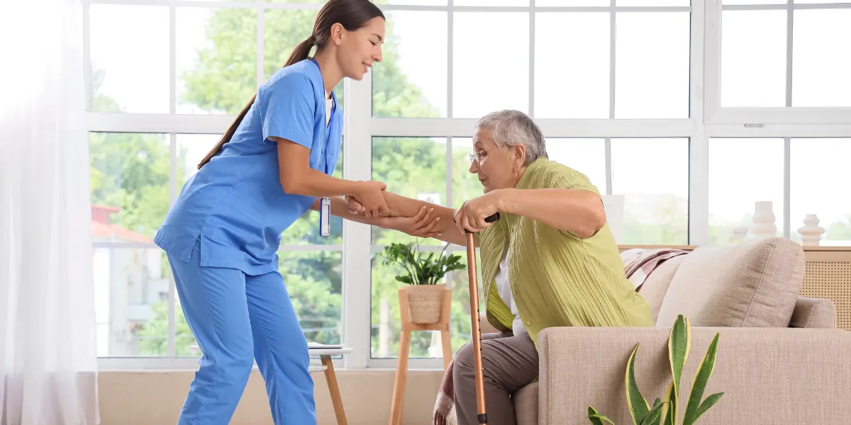 Home health aide vs caregiver: The difference at a glance